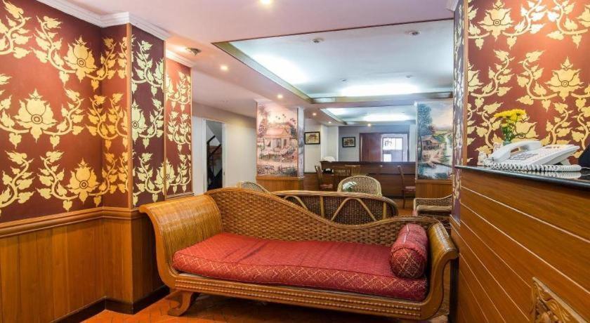 Chada Thai House Pattaya Exterior foto