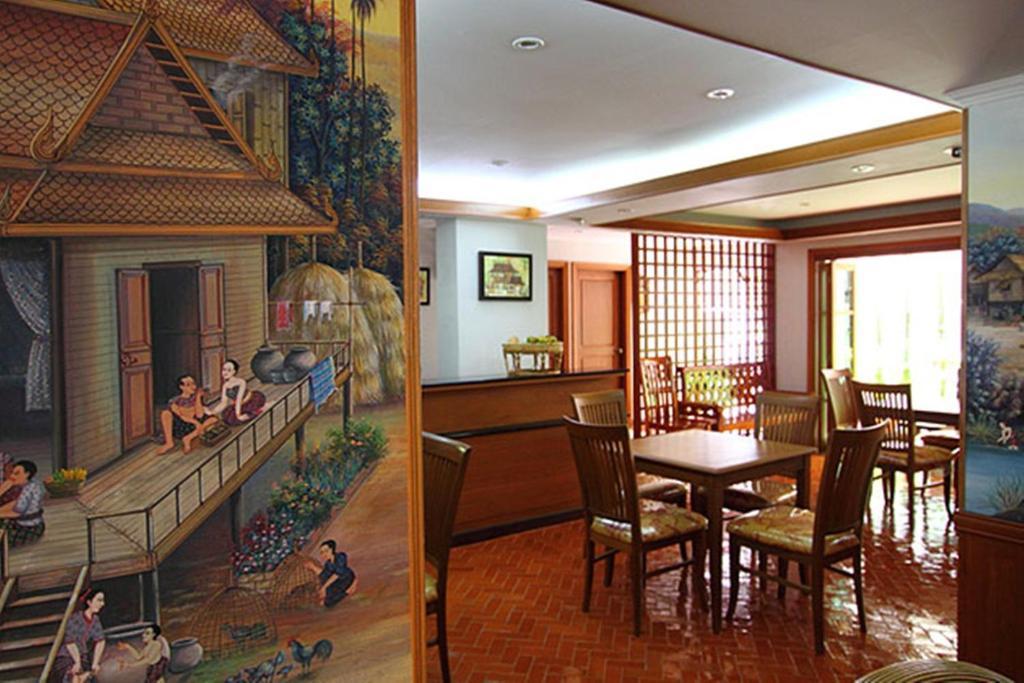 Chada Thai House Pattaya Exterior foto